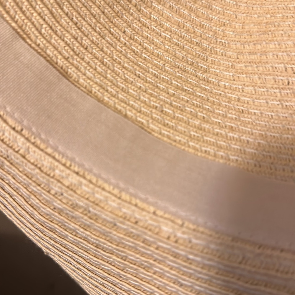 Hat - Picture 3 of 4